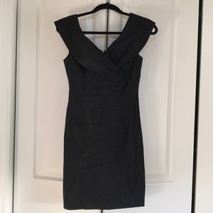 Calvin Klein Sleeveless off the shoulder dress